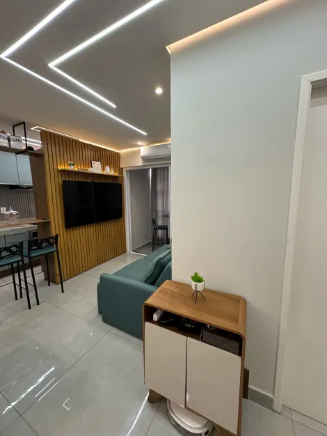 Alugar Apartamento / Padr&atilde;o em S&atilde;o Jos&eacute; do Rio Preto. apenas R$ 2.500,00