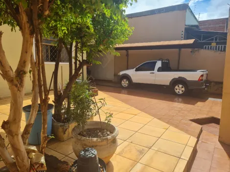Comprar Casa / Padr&atilde;o em S&atilde;o Jos&eacute; do Rio Preto R$ 470.000,00 - Foto 3