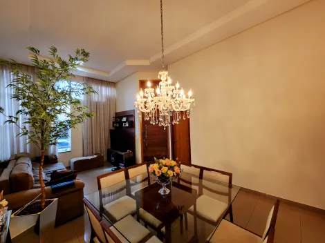 Comprar Casa / Padr&atilde;o em S&atilde;o Jos&eacute; do Rio Preto R$ 600.000,00 - Foto 3