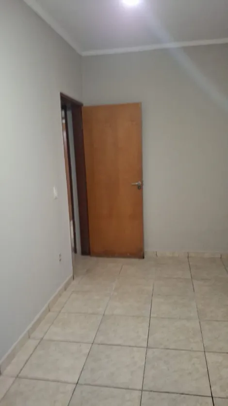 Comprar Casa / Padr&atilde;o em S&atilde;o Jos&eacute; do Rio Preto R$ 380.000,00 - Foto 5