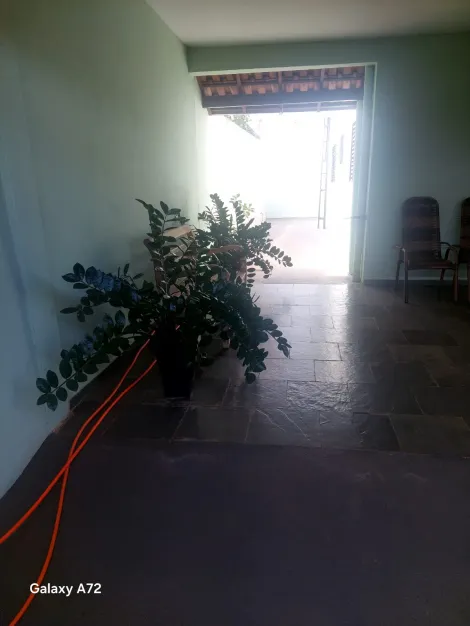 Comprar Casa / Padr&atilde;o em S&atilde;o Jos&eacute; do Rio Preto R$ 380.000,00 - Foto 2
