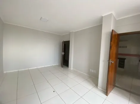 Alugar Apartamento / Padr&atilde;o em S&atilde;o Jos&eacute; do Rio Preto R$ 1.300,00 - Foto 3