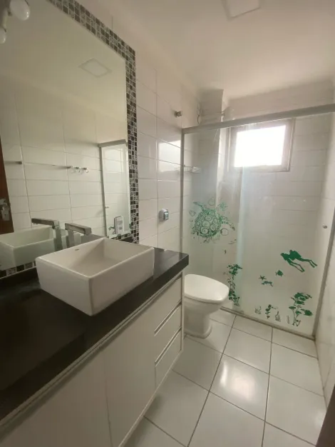Alugar Apartamento / Padr&atilde;o em S&atilde;o Jos&eacute; do Rio Preto R$ 1.300,00 - Foto 7