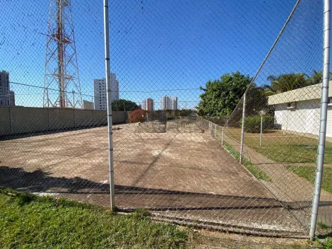 Alugar Casa / Padr&atilde;o em S&atilde;o Jos&eacute; do Rio Preto R$ 25.000,00 - Foto 4