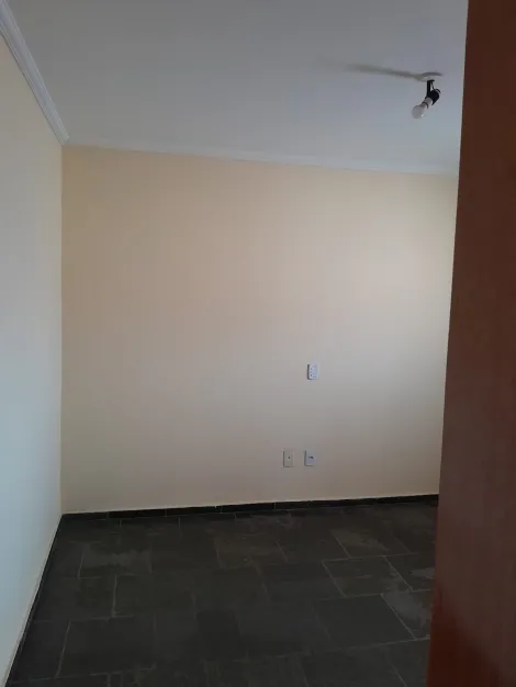 Comprar Apartamento / Padr&atilde;o em S&atilde;o Jos&eacute; do Rio Preto R$ 190.000,00 - Foto 2