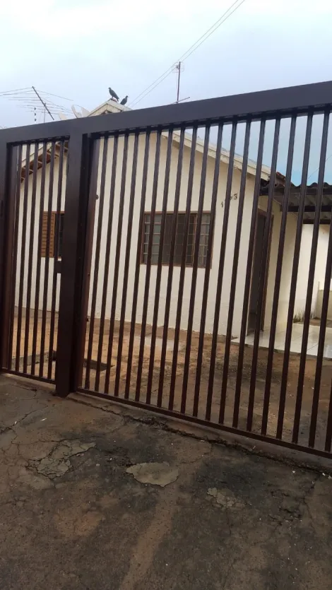 Alugar Casa / Padr&atilde;o em S&atilde;o Jos&eacute; do Rio Preto. apenas R$ 1.000,00