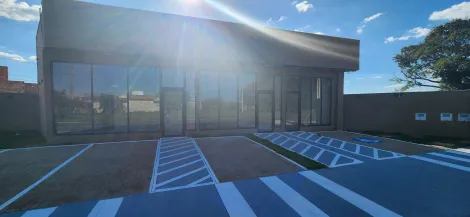 Alugar Comercial / Sala em S&atilde;o Jos&eacute; do Rio Preto R$ 1.650,00 - Foto 8