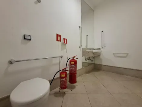 Alugar Comercial / Casa Comercial em S&atilde;o Jos&eacute; do Rio Preto R$ 18.000,00 - Foto 8