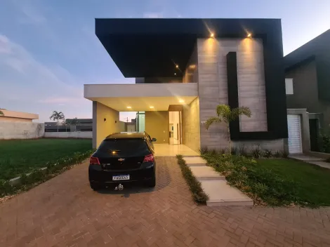 Alugar Casa / Condom&iacute;nio em S&atilde;o Jos&eacute; do Rio Preto. apenas R$ 7.500,00