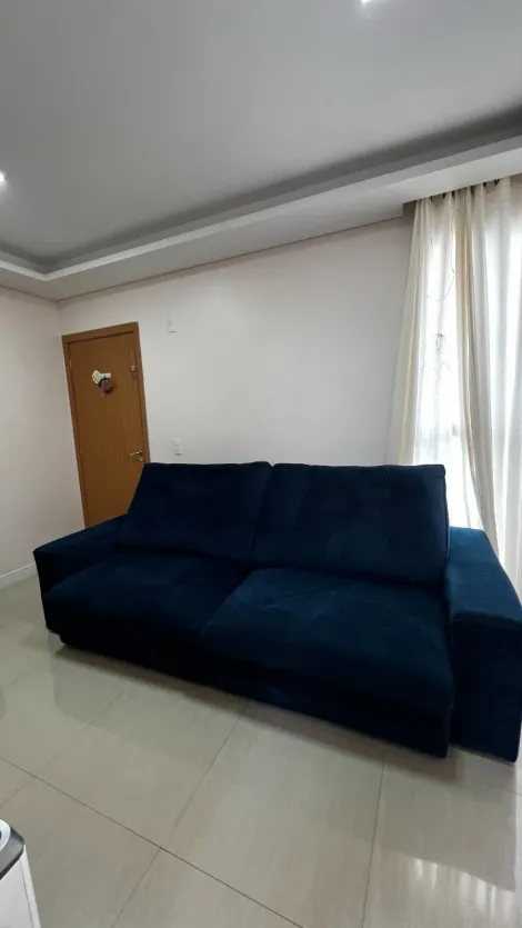 Alugar Apartamento / Padr&atilde;o em S&atilde;o Jos&eacute; do Rio Preto. apenas R$ 1.100,00