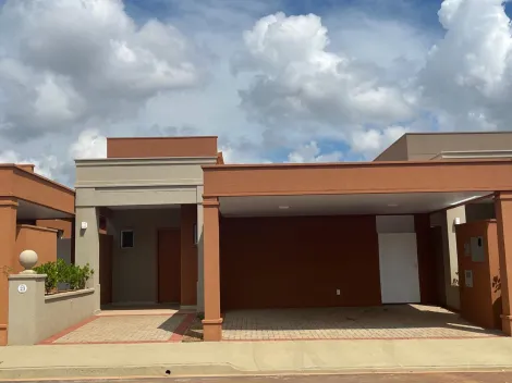 Alugar Casa / Condom&iacute;nio em Bady Bassitt. apenas R$ 570.000,00