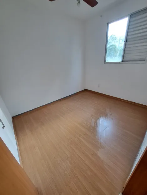 Comprar Apartamento / Padr&atilde;o em S&atilde;o Jos&eacute; do Rio Preto R$ 180.000,00 - Foto 3