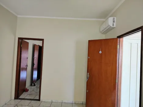 Alugar Casa / Padr&atilde;o em S&atilde;o Jos&eacute; do Rio Preto. apenas R$ 685.000,00