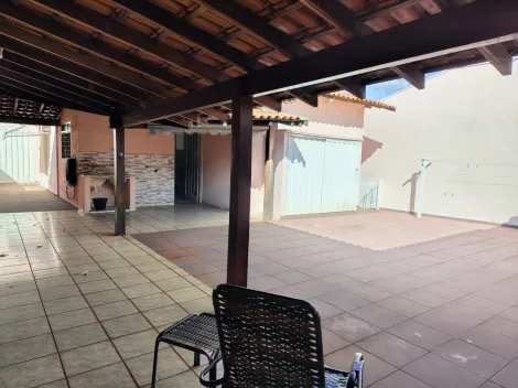 Comprar Casa / Padr&atilde;o em S&atilde;o Jos&eacute; do Rio Preto R$ 685.000,00 - Foto 9