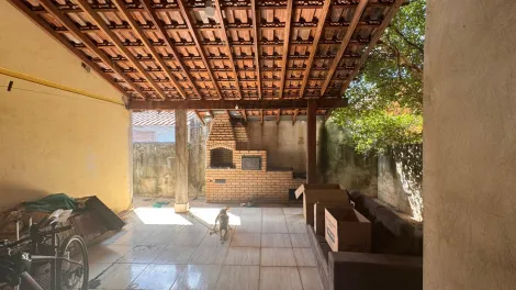Comprar Casa / Padr&atilde;o em Bady Bassitt R$ 200.000,00 - Foto 3