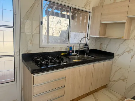 Alugar Casa / Padr&atilde;o em S&atilde;o Jos&eacute; do Rio Preto R$ 1.200,00 - Foto 2