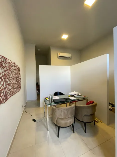 Comercial / Sala em S&atilde;o Jos&eacute; do Rio Preto 