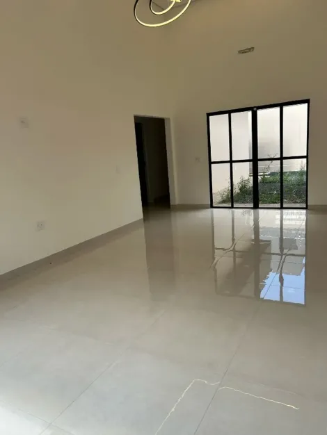 Alugar Casa / Padr&atilde;o em S&atilde;o Jos&eacute; do Rio Preto R$ 2.500,00 - Foto 5