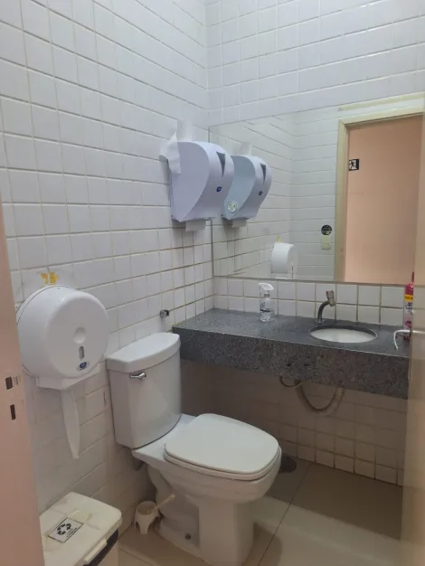 Alugar Comercial / Casa Comercial em S&atilde;o Jos&eacute; do Rio Preto R$ 25.000,00 - Foto 14