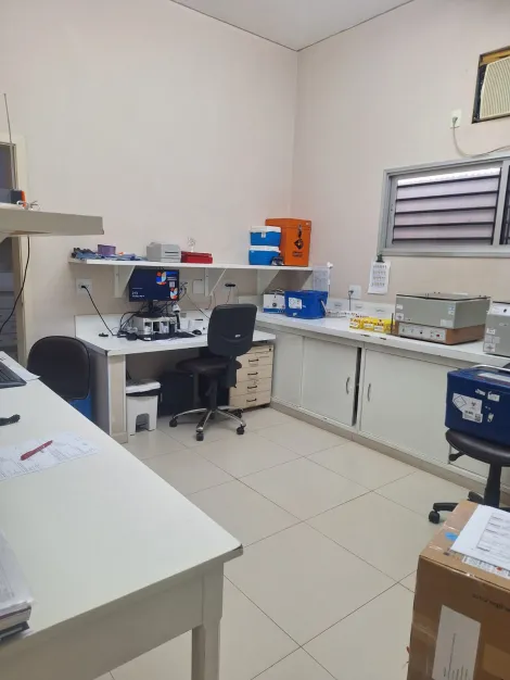 Alugar Comercial / Casa Comercial em S&atilde;o Jos&eacute; do Rio Preto R$ 25.000,00 - Foto 15