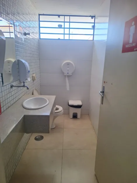 Alugar Comercial / Casa Comercial em S&atilde;o Jos&eacute; do Rio Preto R$ 25.000,00 - Foto 36