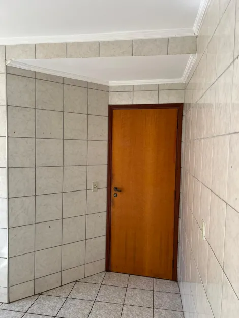 Alugar Apartamento / Padr&atilde;o em S&atilde;o Jos&eacute; do Rio Preto R$ 1.850,00 - Foto 8