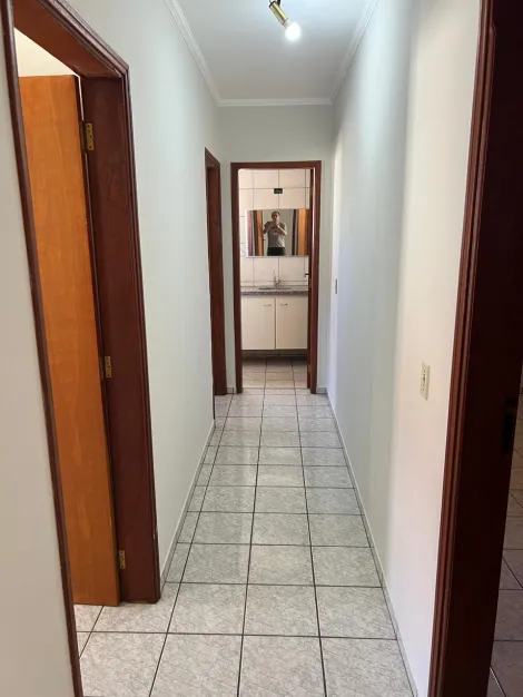 Alugar Apartamento / Padr&atilde;o em S&atilde;o Jos&eacute; do Rio Preto R$ 1.850,00 - Foto 15