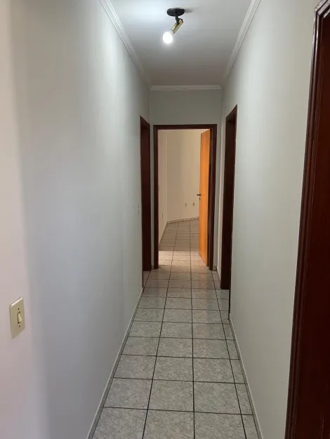 Alugar Apartamento / Padr&atilde;o em S&atilde;o Jos&eacute; do Rio Preto R$ 1.850,00 - Foto 23