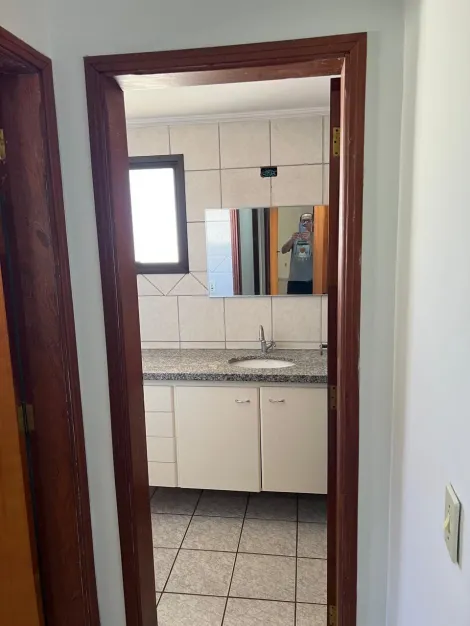 Alugar Apartamento / Padr&atilde;o em S&atilde;o Jos&eacute; do Rio Preto R$ 1.850,00 - Foto 25