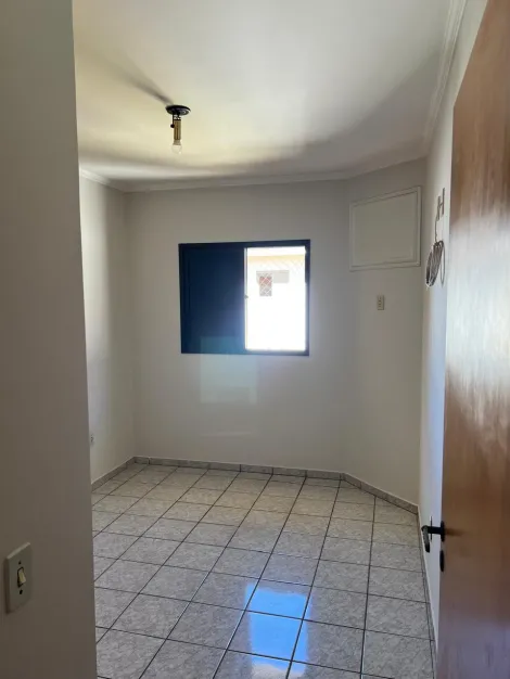 Alugar Apartamento / Padr&atilde;o em S&atilde;o Jos&eacute; do Rio Preto R$ 1.850,00 - Foto 27