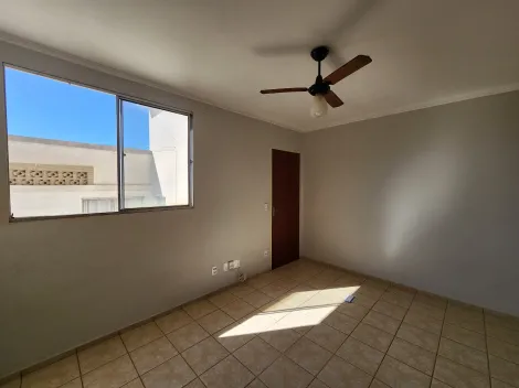 Alugar Apartamento / Padr&atilde;o em S&atilde;o Jos&eacute; do Rio Preto R$ 1.100,00 - Foto 2