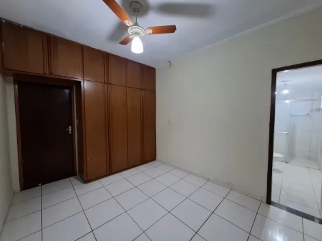 Alugar Casa / Padr&atilde;o em S&atilde;o Jos&eacute; do Rio Preto R$ 1.650,00 - Foto 4