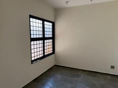 Alugar Casa / Padr&atilde;o em S&atilde;o Jos&eacute; do Rio Preto R$ 6.800,00 - Foto 9