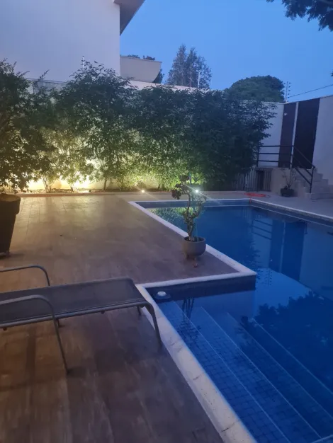 Casa / Padr&atilde;o em Catanduva 