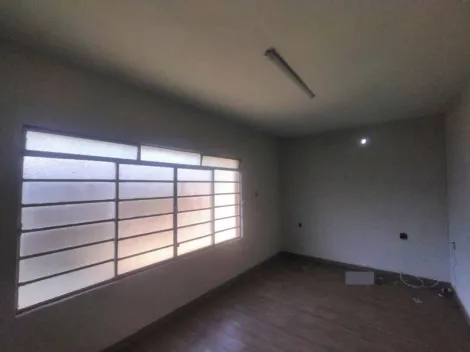 Alugar Casa / Padr&atilde;o em S&atilde;o Jos&eacute; do Rio Preto R$ 2.500,00 - Foto 2