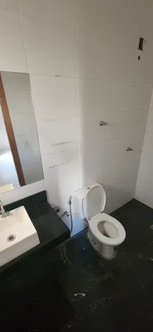 Alugar Casa / Padr&atilde;o em Bady Bassitt R$ 2.000,00 - Foto 14