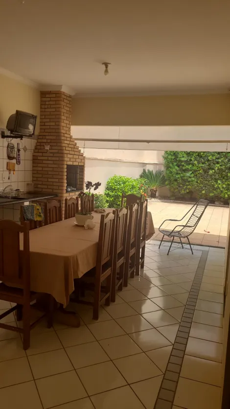 Comprar Casa / Padr&atilde;o em Votuporanga R$ 1.000.000,00 - Foto 3