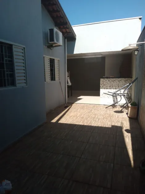 Comprar Casa / Padr&atilde;o em S&atilde;o Jos&eacute; do Rio Preto R$ 367.000,00 - Foto 4