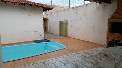 Comprar Casa / Padr&atilde;o em Votuporanga R$ 990.000,00 - Foto 3