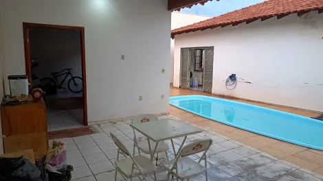 Comprar Casa / Padr&atilde;o em Votuporanga R$ 990.000,00 - Foto 5