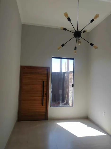 Comprar Casa / Padr&atilde;o em Mirassol R$ 370.000,00 - Foto 3