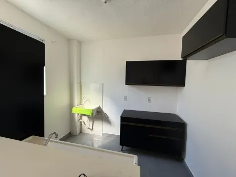 Alugar Apartamento / Padr&atilde;o em S&atilde;o Jos&eacute; do Rio Preto. apenas R$ 850,00