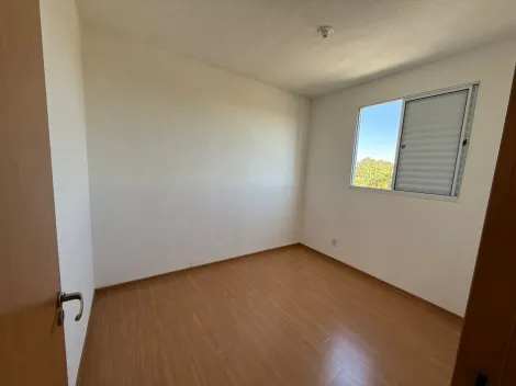 Alugar Apartamento / Padr&atilde;o em S&atilde;o Jos&eacute; do Rio Preto R$ 850,00 - Foto 2