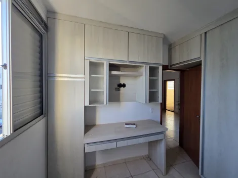 Comprar Apartamento / Padr&atilde;o em S&atilde;o Jos&eacute; do Rio Preto R$ 230.000,00 - Foto 5
