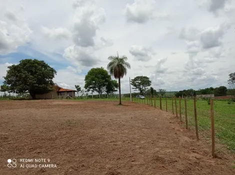 Comprar Terreno / Padr&atilde;o em Ibir&aacute; R$ 30.000,00 - Foto 3