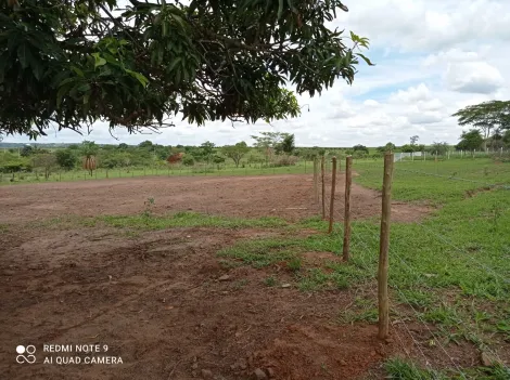 Comprar Terreno / Padr&atilde;o em Ibir&aacute; R$ 30.000,00 - Foto 4