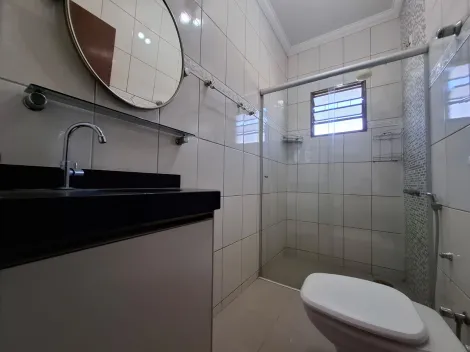 Alugar Casa / Sobrado em S&atilde;o Jos&eacute; do Rio Preto R$ 2.000,00 - Foto 13
