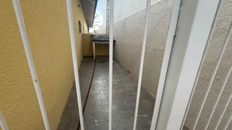 Alugar Casa / Padr&atilde;o em S&atilde;o Jos&eacute; do Rio Preto R$ 3.500,00 - Foto 15