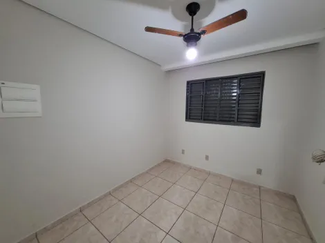 Comprar Casa / Padr&atilde;o em S&atilde;o Jos&eacute; do Rio Preto - Foto 4
