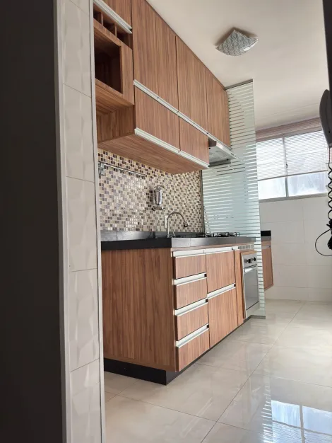 Comprar Apartamento / Padr&atilde;o em S&atilde;o Jos&eacute; do Rio Preto R$ 201.000,00 - Foto 13